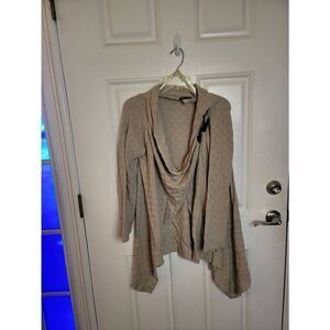 Venus Sweater 